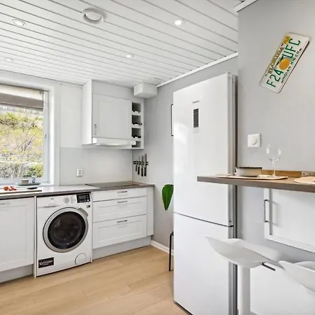 Large Penthouse In The Center With Balcony Apartment *