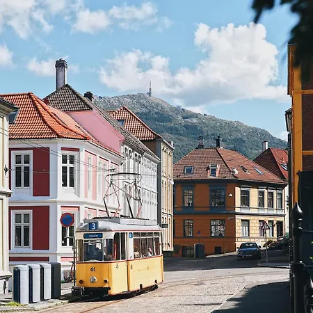 Large Penthouse In The Center With Balcony * Bergen